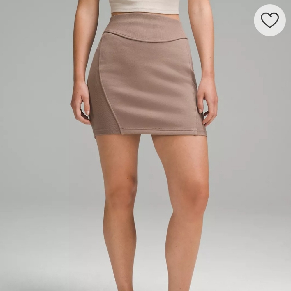 Lululemon Scuba High-Rise Mini Skirt